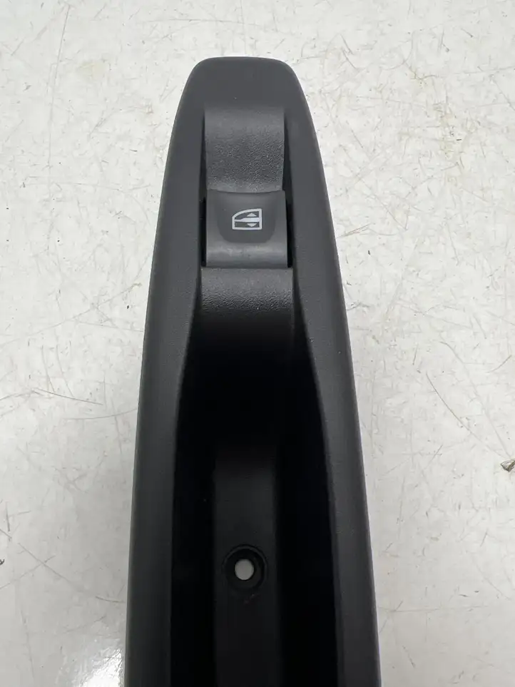 Renault Captur (2013 - 2020) 829614619R Кнопка стеклоподъемников — фото 1