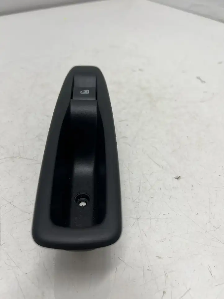 Renault Captur (2013 - 2020) 829614619R Кнопка стеклоподъемников — фото 2