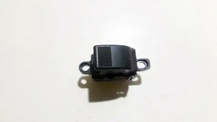 Mazda 6 (2002 - 2005) 3583w4n Кнопка стеклоподъемников — фото 1