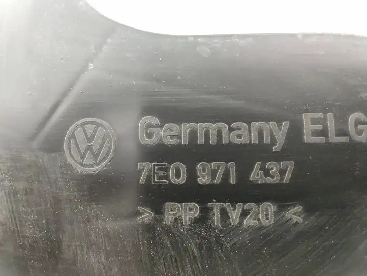 Volkswagen Transporter - Caravelle T5 (2009 - 2015) 7E0971437 Перегородка аккумулятора — фото 3