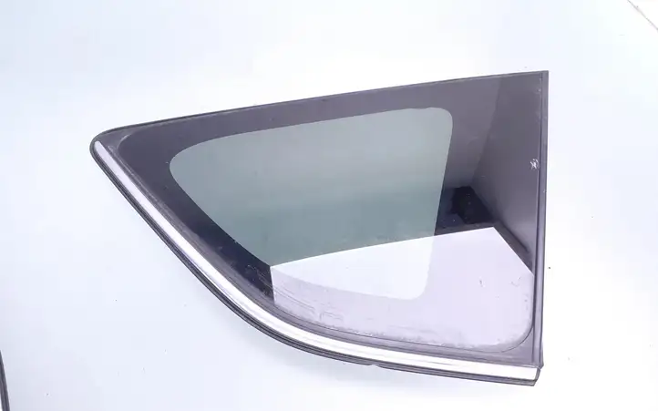 Toyota RAV 4 (XA40) (2012 - 2018) AS3 Заднее боковое стекло — фото 1
