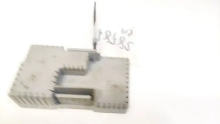 Ford Mondeo MK IV (2007 - 2014) 6G9T14C507CB Крышка ящика предохранителей — фото 2