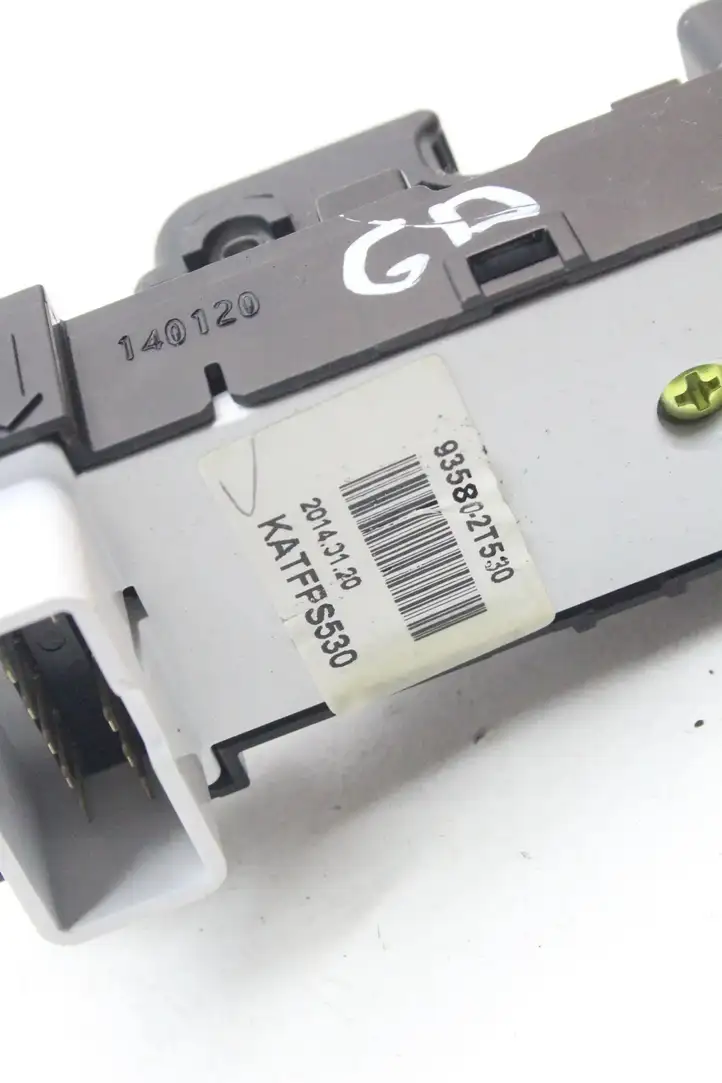 Kia Optima (2013 - 2015) 935802T530 Кнопка стеклоподъемников — фото 4
