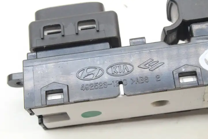Kia Optima (2013 - 2015) 935802T530 Кнопка стеклоподъемников — фото 6
