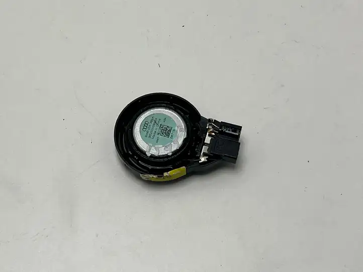 Audi A4 (2015 - 2019)  8W0035399A Громкоговоритель (громкоговорители) высокой частоты в передних дверях