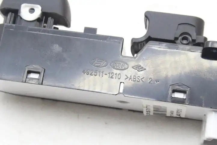 Kia Optima (2013 - 2015) 935752T510 Кнопка стеклоподъемников — фото 4