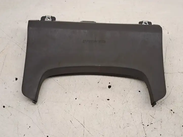 Toyota Prius (XW30) (2009 - 2015) 7390047020 Прочие детали салона — фото 7