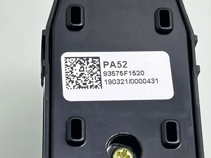 Kia Sportage (2018 - 2021) 93575F1520 Блок кнопок стеклоподъемников — фото 4