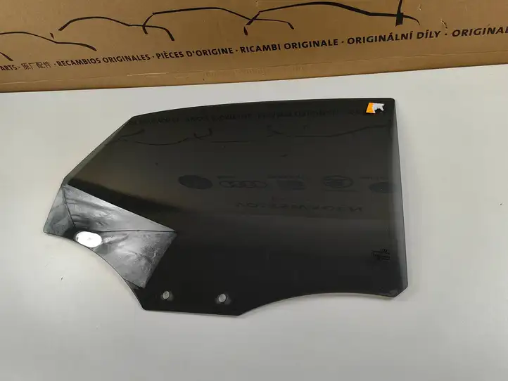 Audi A3/S3 8V (2012 - 2016) 8V5845206A Стекло задней двери — фото 2