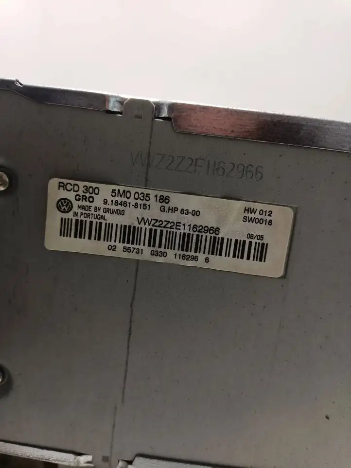 Volkswagen Golf Plus (2004 - 2008)  5M0035186 Радио/ проигрыватель CD/DVD / навигация