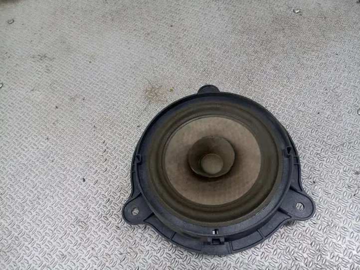 Nissan Micra (2003 - 2007) 28156AV700 Динамики задних дверей — фото 1