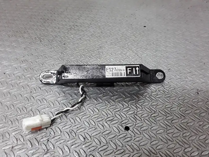 Mazda CX-7 (2006 - 2009) EG27676N1A Антенна системы Keyless — фото 1