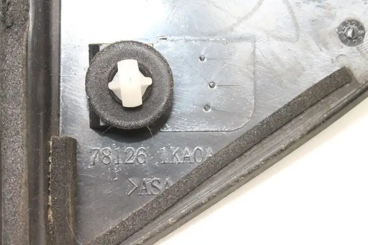 Nissan Juke I F15 (2010 - 2018)  781261KA0A Другая внешняя деталь