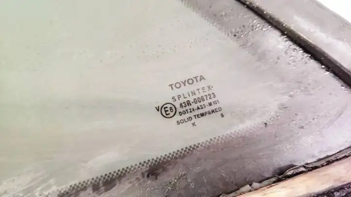 Toyota Avensis T250 (2006 - 2009) Заднее боковое стекло — фото 3