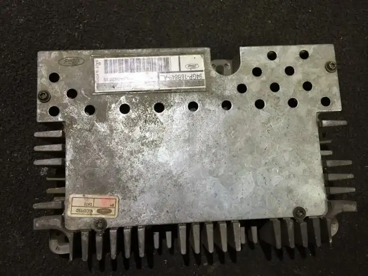 Ford Galaxy (2000 - 2006) 94gp18b849a Усилитель звука — фото 1