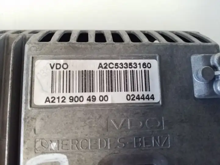 Mercedes-Benz E C207 W207 (2009 - 2017) A2129004900 Магнитола / мультимедийная система — фото 4