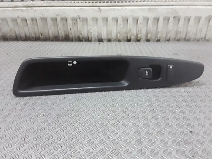 Volvo S40, V40 (2000 - 2004) 30889753 Кнопка стеклоподъемников — фото 1