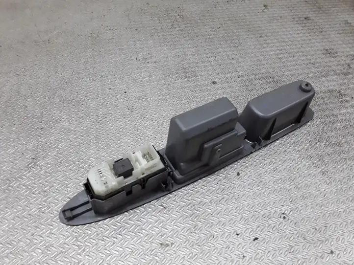 Toyota Avensis Verso (2001 - 2004) 7427144110 Блок кнопок стеклоподъемников — фото 3