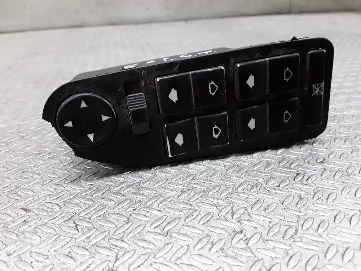BMW 5 E39 (1996 - 2003) 61318380645 Кнопка стеклоподъемников — фото 1