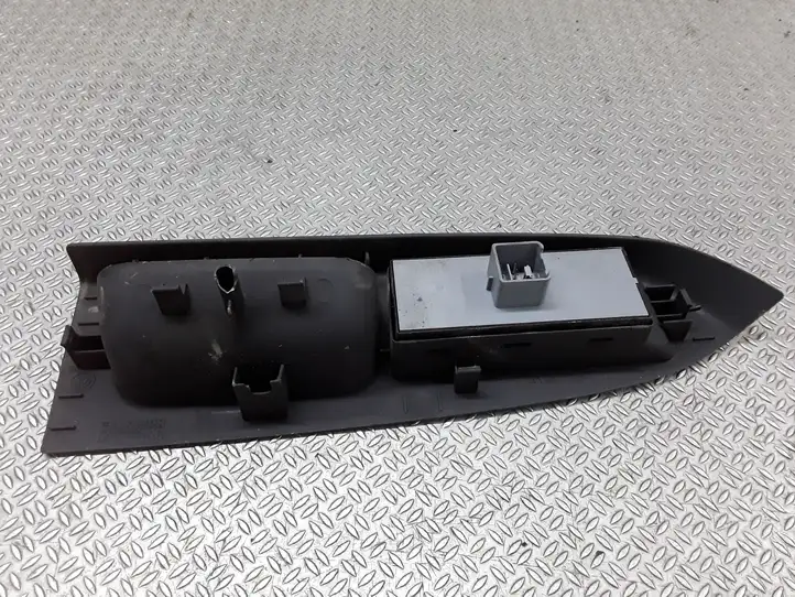 Volkswagen Touran I (2003 - 2010) 1T1867371F Блок кнопок стеклоподъемников — фото 3