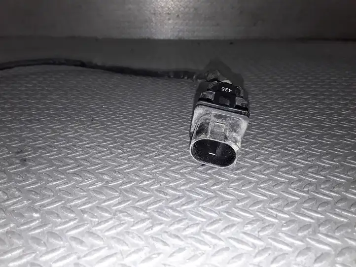 Audi A3/S3 8P (2004 - 2008) 0281004042 Лямбда-зонд — фото 2