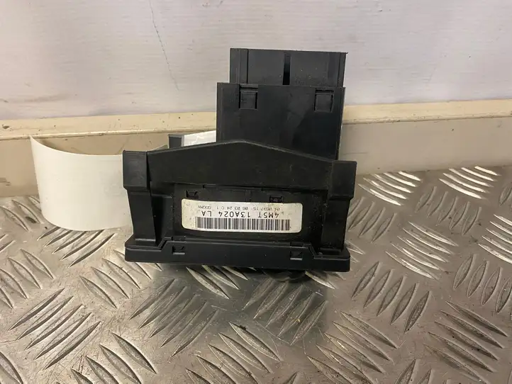 Ford Focus C-MAX (2003 - 2010) 498610 Включатель фонарей — фото 4