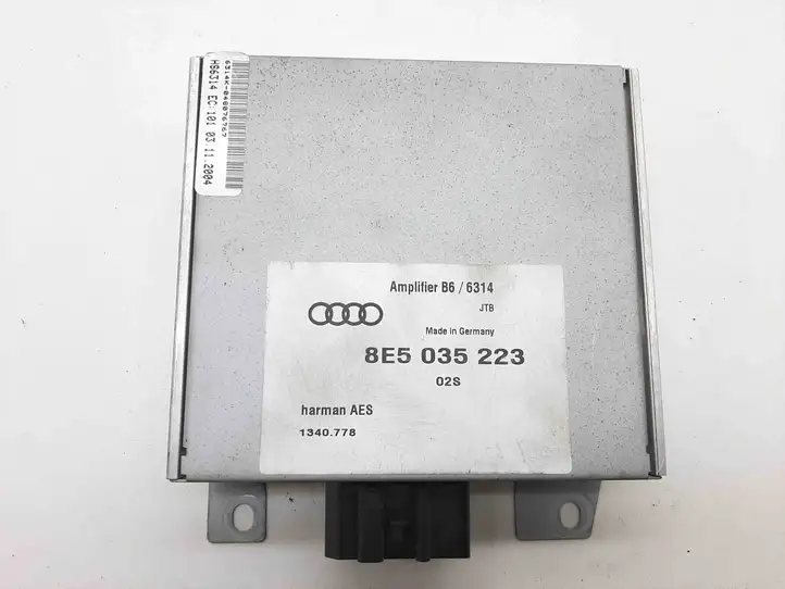 Audi A4 S4 B6 8E 8H (2000 - 2006) 8E5035223 Усилитель звука — фото 1