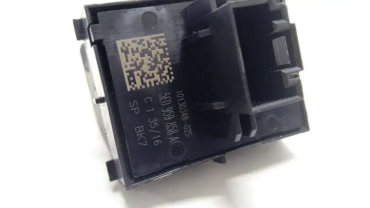 Skoda Octavia Mk3 (5E) (2013 - 2019) 5F0959858A Блок кнопок стеклоподъемников — фото 2