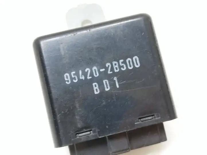 Hyundai Santa Fe (2005 - 2009) 954202B500 Реле стеклоочистителей — фото 5