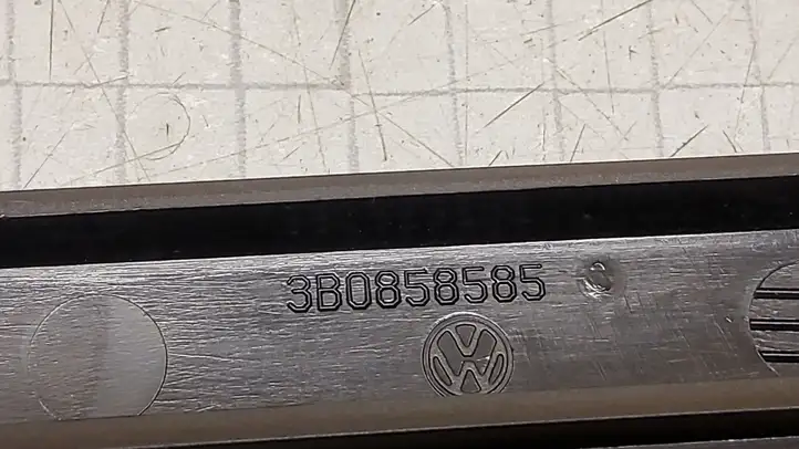 Volkswagen PASSAT B5.5 (2001 - 2005) 3B0858585 Прочие детали салона — фото 4