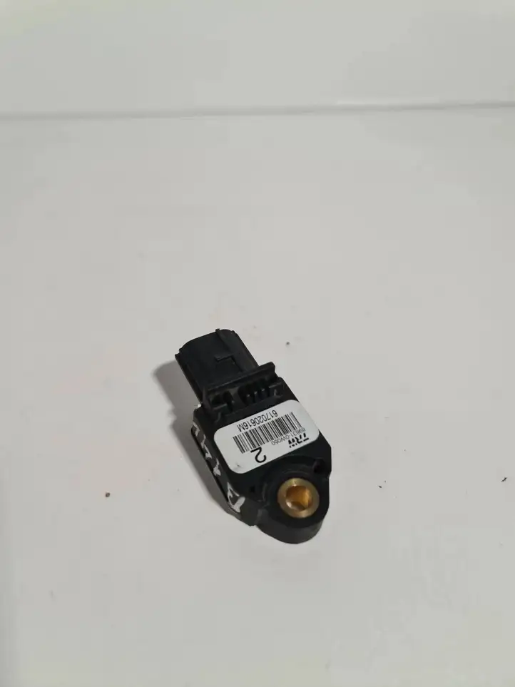 Toyota Hilux (AN10, AN20, AN30) (2011 - 2015) 898310W050 Датчик удара SRS — фото 1