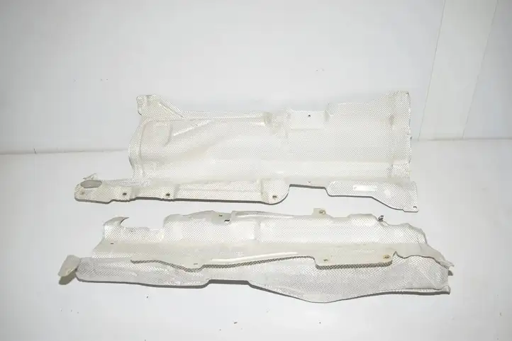 BMW 2 F46 (2015 - ) 7290778 Теплоизоляция (теплозащита) — фото 1