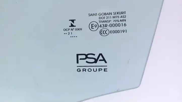 Citroen C4 (2016 - ) 9832846480 Стекло передней двери — фото 2