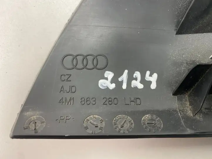 Audi Q7 4M (2015 - ) 4M1863280 Прочие детали салона — фото 5