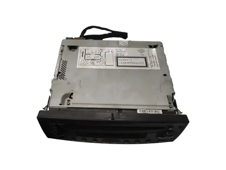 Iveco Daily 45-49.10 (2005 - 2016)  7607005081 Радио/ проигрыватель CD/DVD / навигация