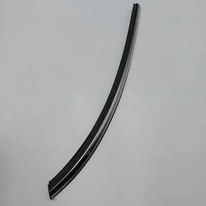 Mini One Cooper F56 F55 (2012 - 2022) 12866210 Облицовка заднего бокового стекла — фото 1