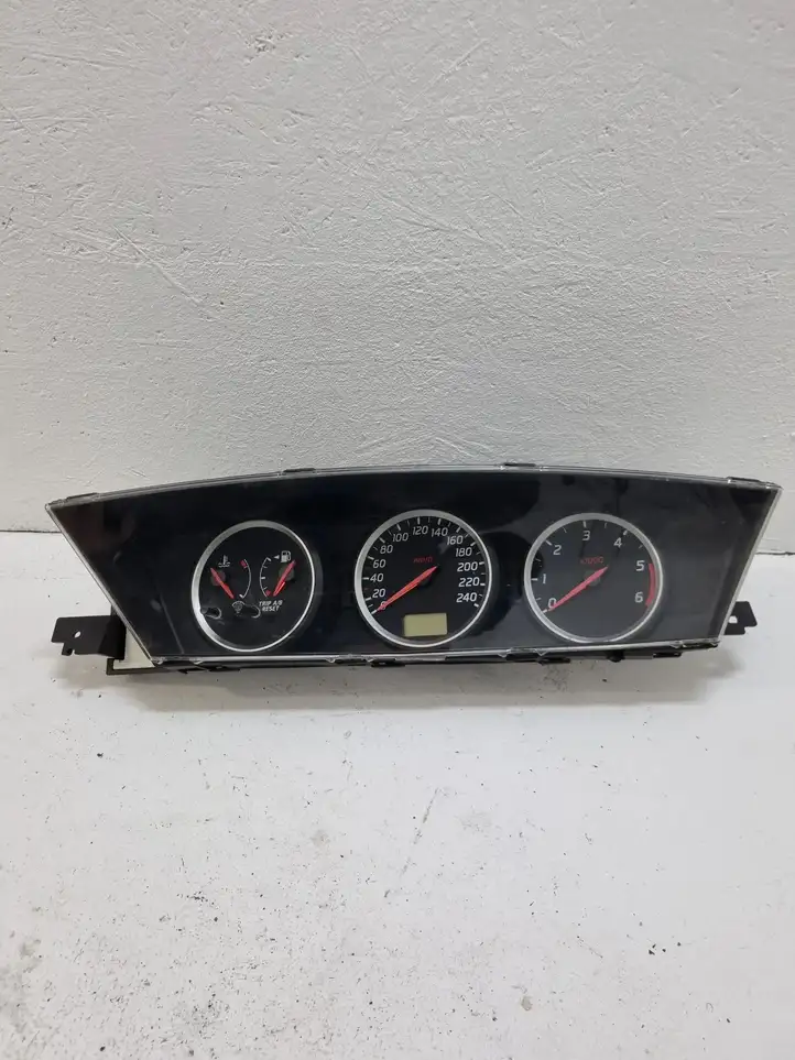 Nissan Primera (2001 - 2008)  AV619 Спидометр (приборный щиток)