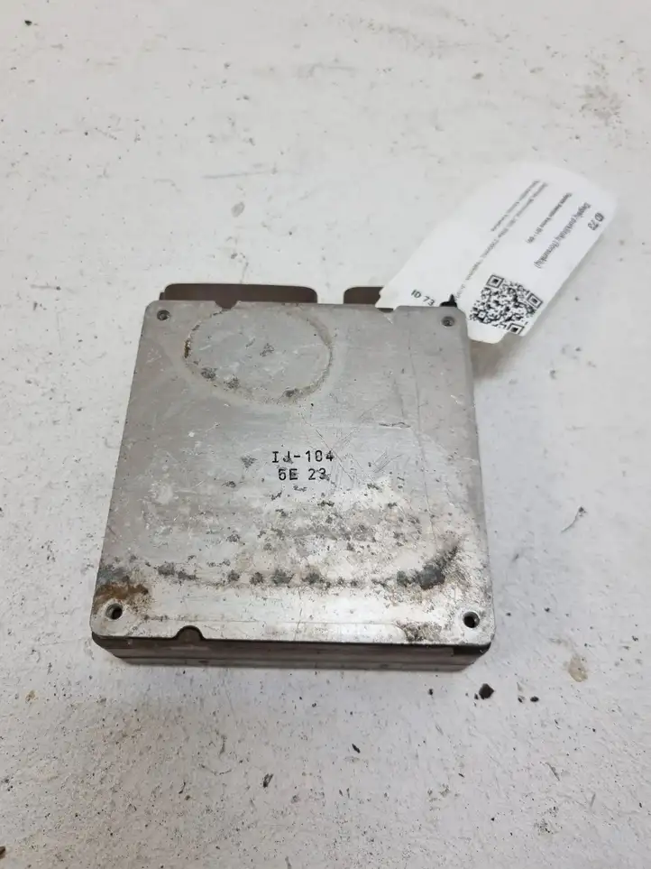 Toyota Avensis Verso (2001 - 2004) 8987120030 Блок управления форсунками — фото 3