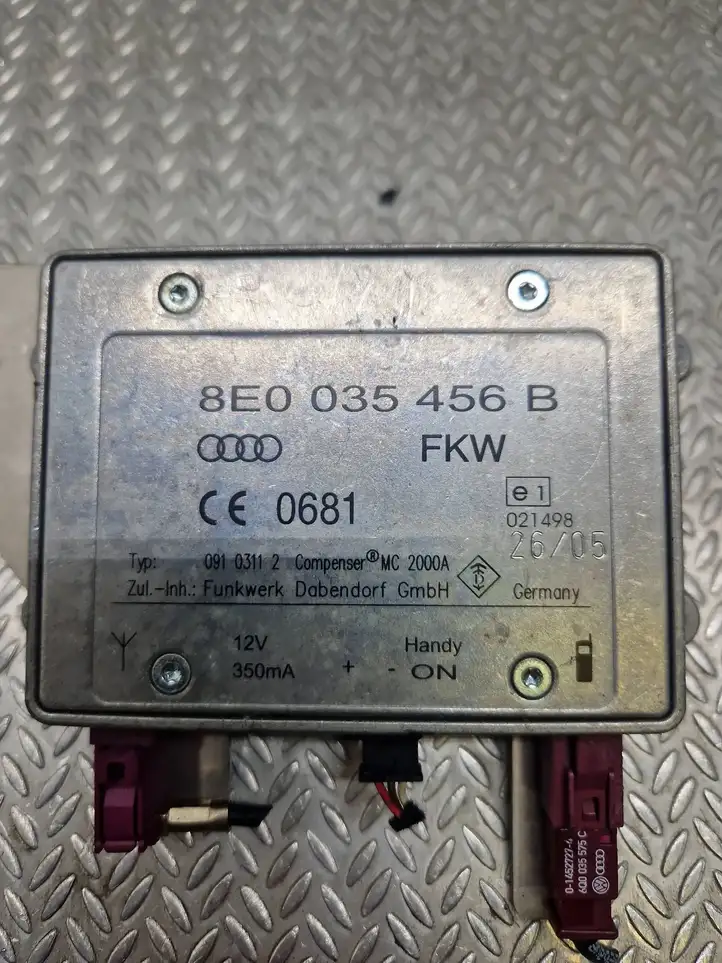 Audi A6 S6 C6 4F (2004 - 2008) 8E0035456B Прочие блоки управления — фото 5