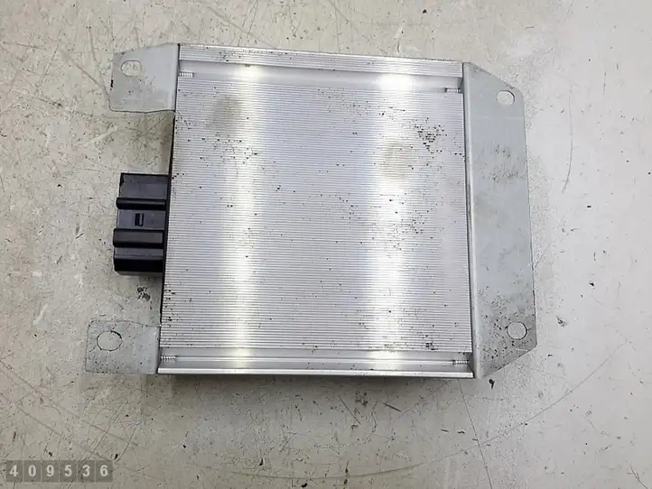 Audi A4 S4 B6 8E 8H (2000 - 2006) 8e5035223 Усилитель звука — фото 3
