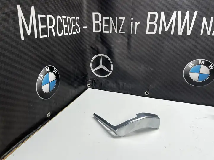 BMW X5 F15 (2013 - 2017) 5196100 Прочие детали салона — фото 1