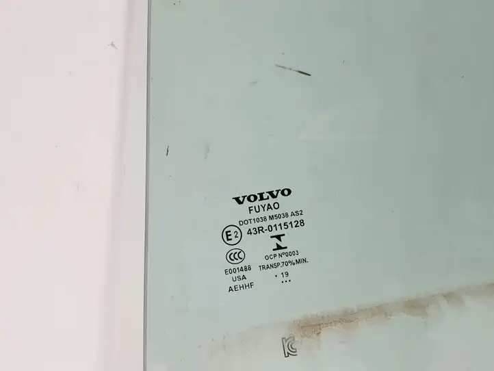 Volvo S60 (2018 - ) 31468113 Стекло задней двери — фото 3