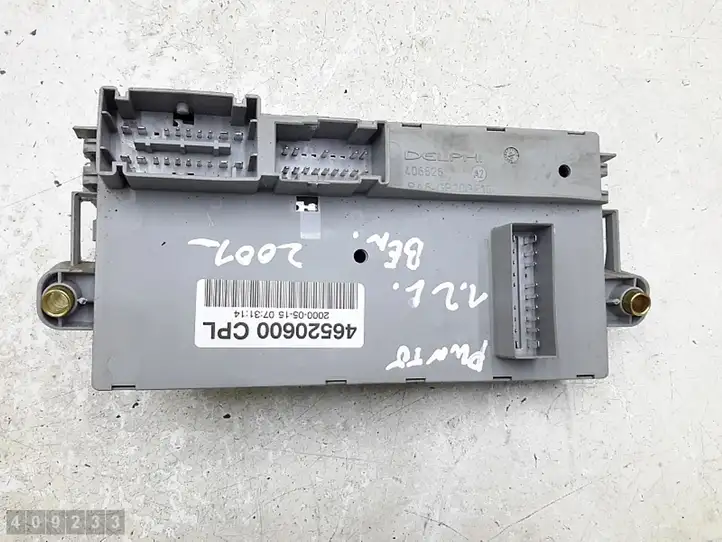 Fiat Punto (188) (1999 - 2010) 46788428npl Блок предохранителей — фото 2