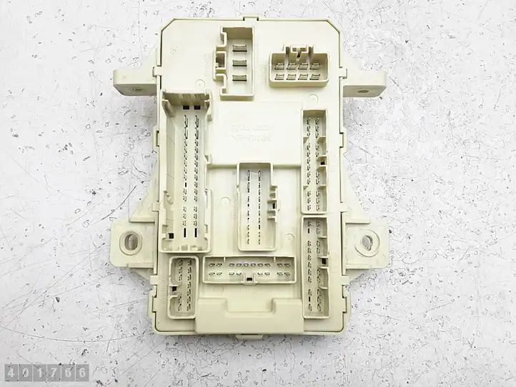 Kia Ceed (2006 - 2010)  919501h510 Блок предохранителей