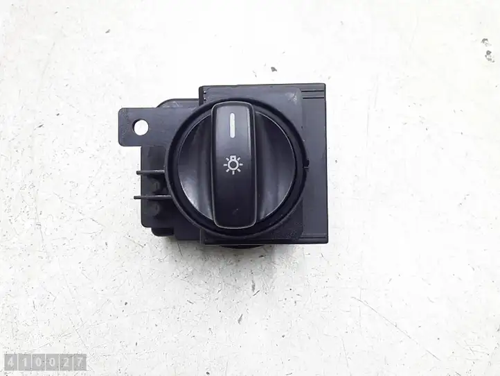 Mercedes-Benz A W169 (2004 - 2012) 1695451304 Включатель фонарей — фото 1