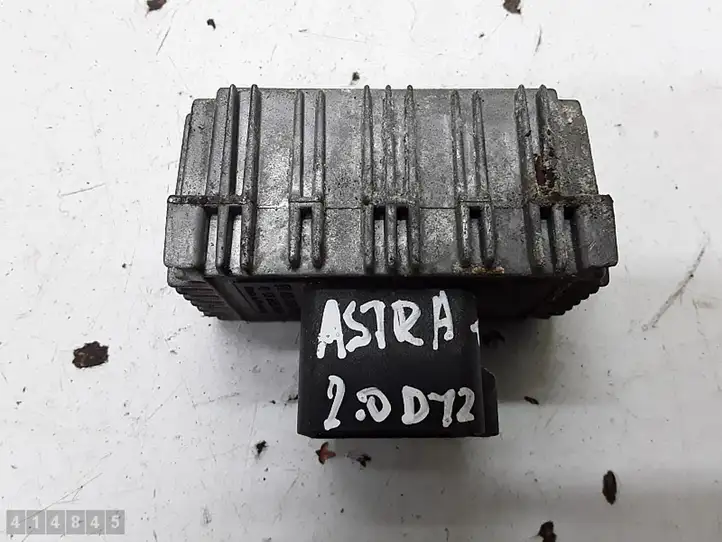 Opel Astra G (1998 - 2004) 09132691 Реле накала свечей — фото 3