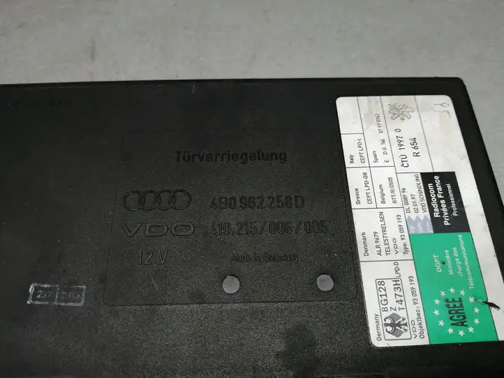 Audi A6 S6 C5 4B (2001 - 2004) 4B0962258D Модуль комфорта — фото 4