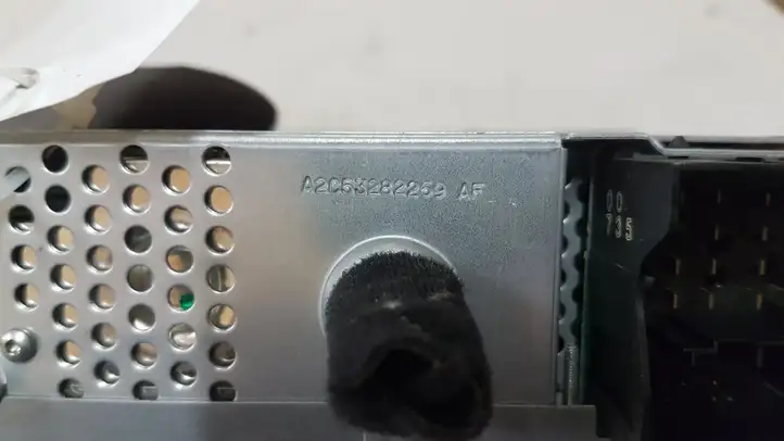 Peugeot 207 (2006 - 2009)  96643699XT00 Радио/ проигрыватель CD/DVD / навигация