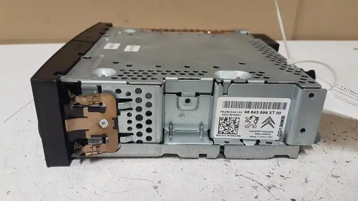 Peugeot 207 (2006 - 2009)  96643699XT00 Радио/ проигрыватель CD/DVD / навигация