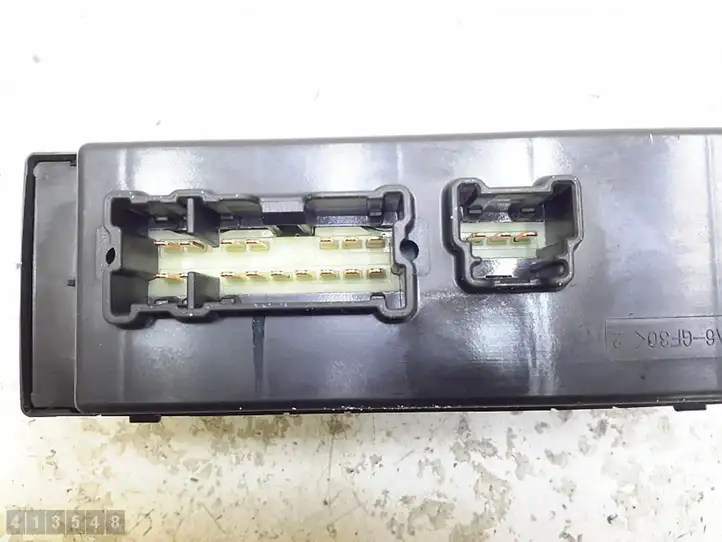 Nissan Qashqai (2013 - 2017) Кнопка стеклоподъемников — фото 4